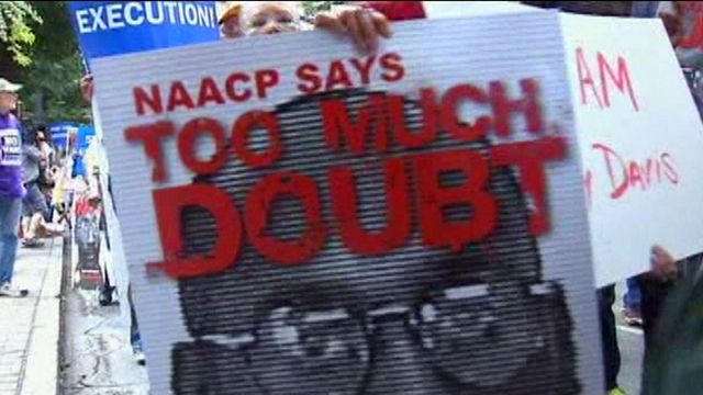 Thousands March in Support of Death Row Inmate Troy Davis