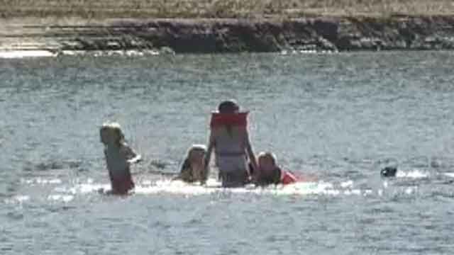 Heroes save eight kids from drowning