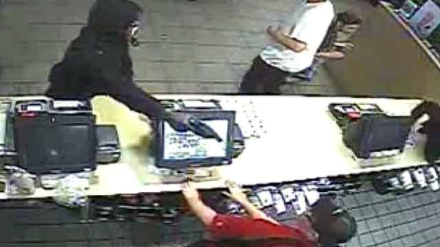 Masked criminals rob Florida McDonald's