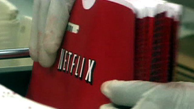 Netflix Splits DVD & Streaming Service