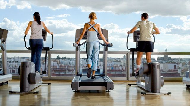 Treadmill vs. Elliptical: What's the Better Workout?