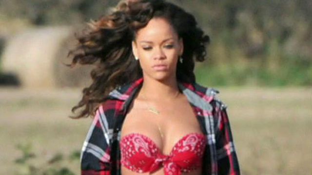 Topless Rihanna Thrown Off Farmer's Property