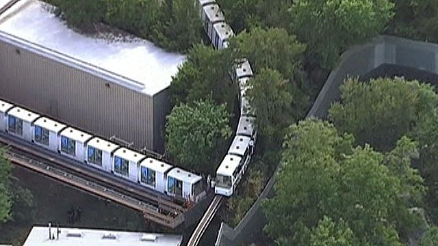 Monorail Ride Stops Inside Dallas Zoo