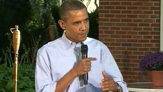 Obama Faces Tough Questions on Economy at Iowa Backyard Event