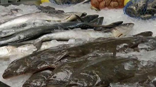 Gulf Seafood Safe, But Sales Down