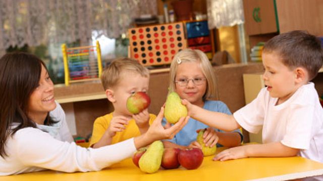 Making kids healthy eaters