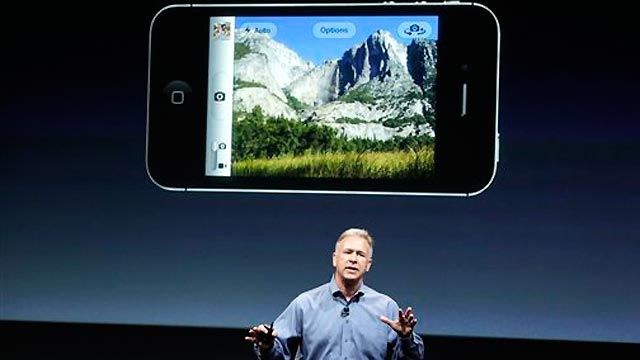 Apple Unveils iPhone 4S