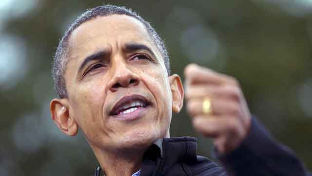 Obama goes on attack against Romney at campaign event