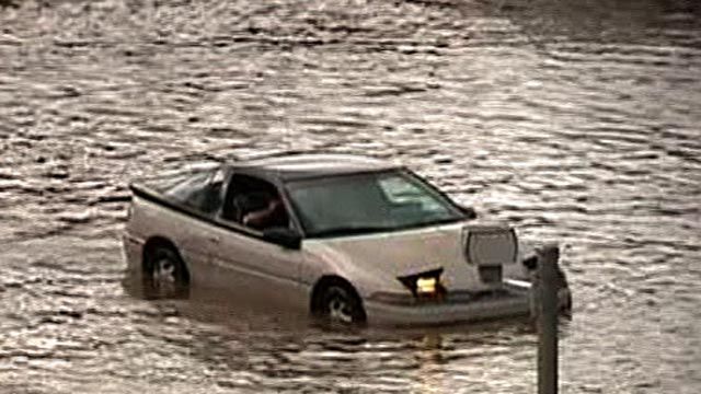 Flash Flooding Strands Phoenix Motorists