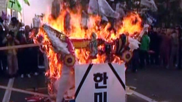 Around the World: Farmers Protest in South Korea