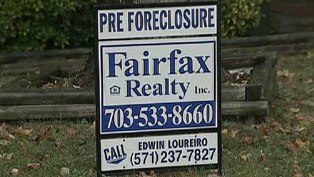 Obama Vetoes Foreclosure Documents Bill