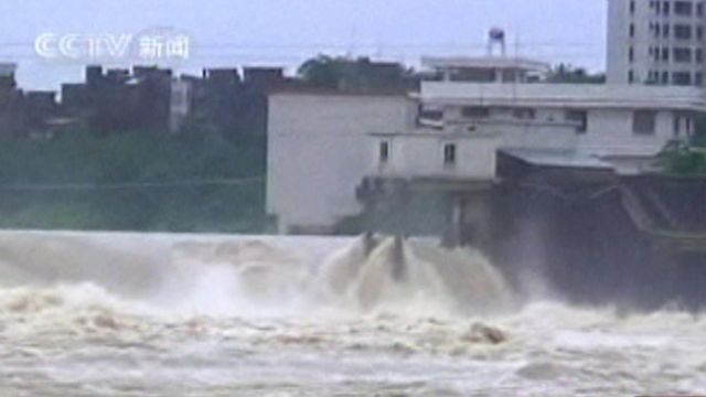 Around the World: Torrential Rains in China Storms cause massive flooding