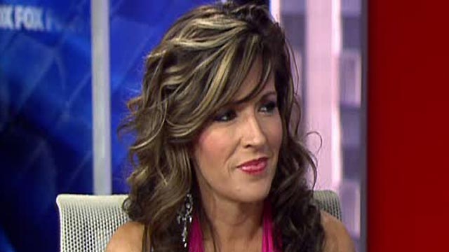 Country Singer Candy Coburn Performs 'Pink Warrior'