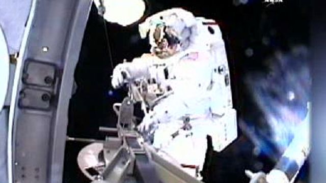 NASA Astronaut Returns to Earth 