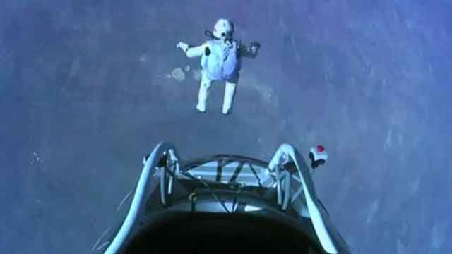 Skydiver breaks sound barrier, free-falls from space
