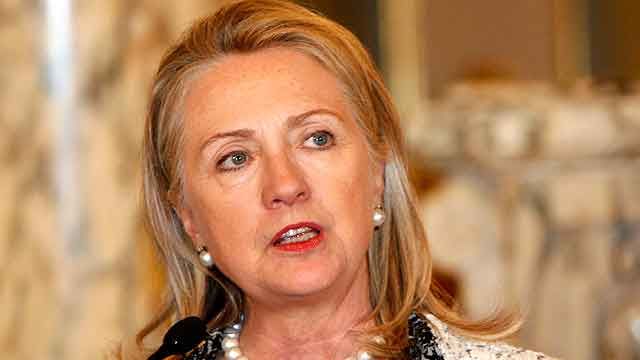 Clinton takes blame for security failures in Libya