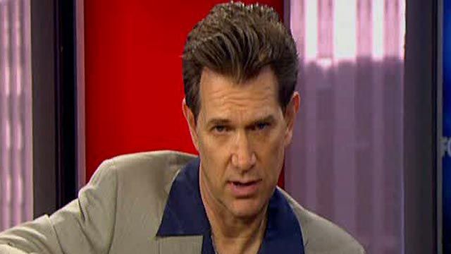 Chris Isaak Goes 'Beyond The Sun'