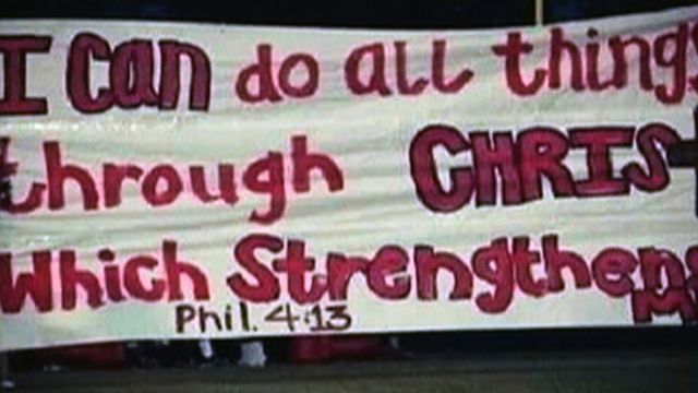 TX Judge Allows Cheerleaders to Use Bible Verses