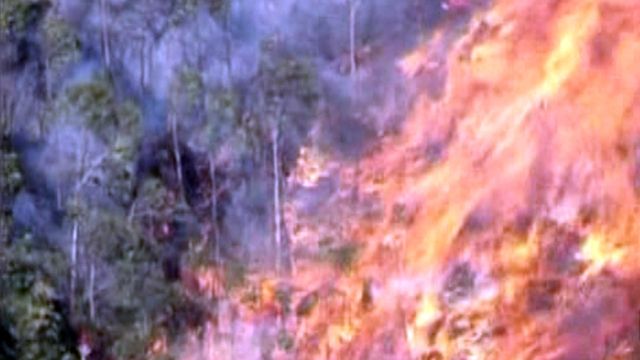 Around the World: Bushfires Force Evacuations in Australia