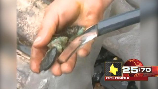 Around the World: Workers locate emerald vein in Colombia