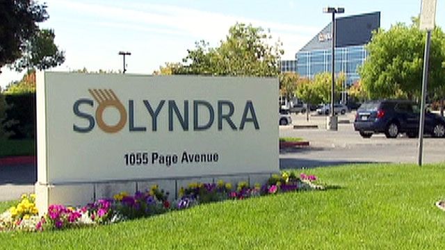 Energy Secretary to Testify About Solyndra Loan
