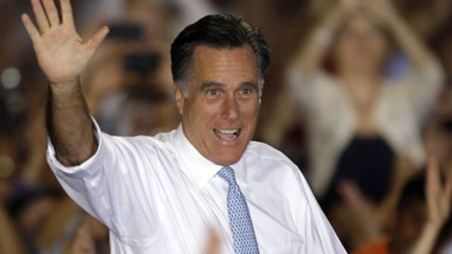Romney makes final push before election