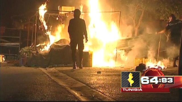 Around the World: Rioters, police clash in Tunisia