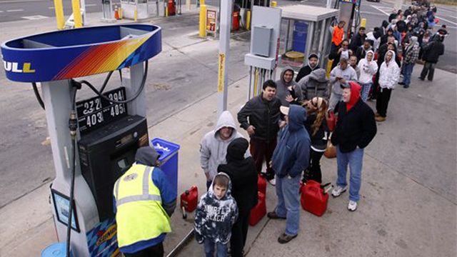 Power outages sparking long lines for gasoline