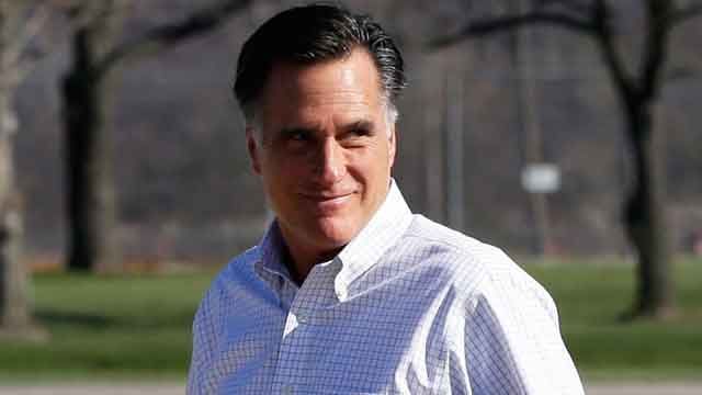 Romney steps up efforts in Democratic-leaning states