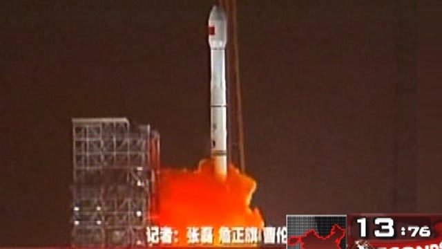 Around the World: China Launches Orbiter