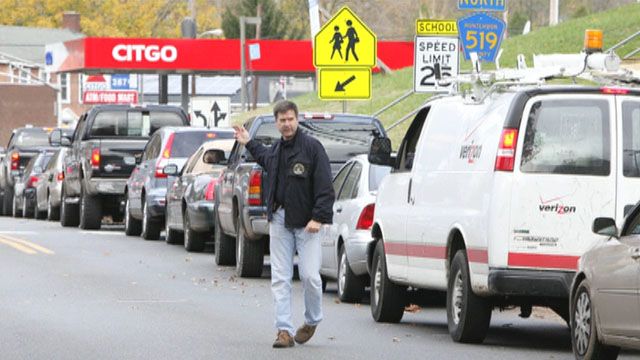 Fuel shortages cause long lines in New York, New Jersey