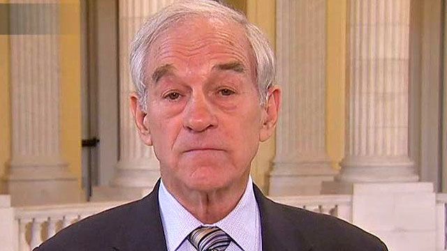 Ron Paul Moves Up in Key Iowa Poll