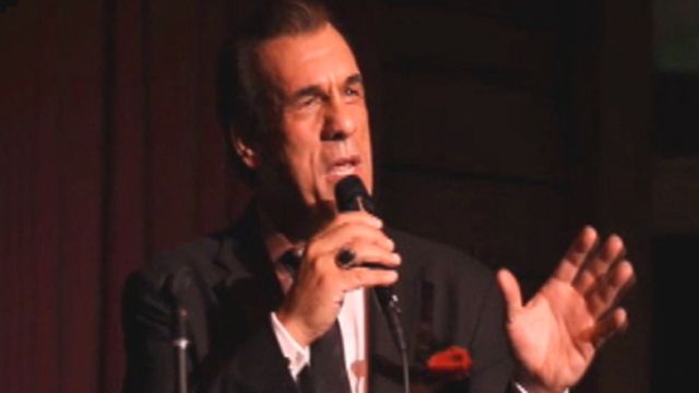 Actor Pays Tribute to Frank Sinatra