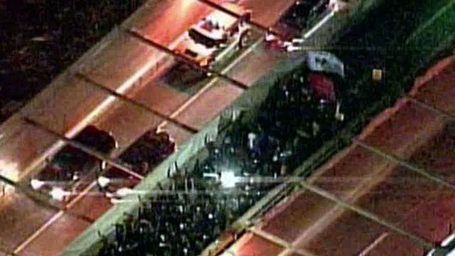 'Occupy' Protesters March on the Brooklyn Bridge