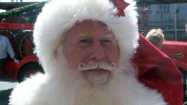 Todd's Daily Dispatch: Santa Banned from Cancer Center?