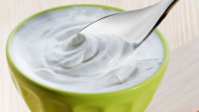 Greek yogurt vs. regular yogurt