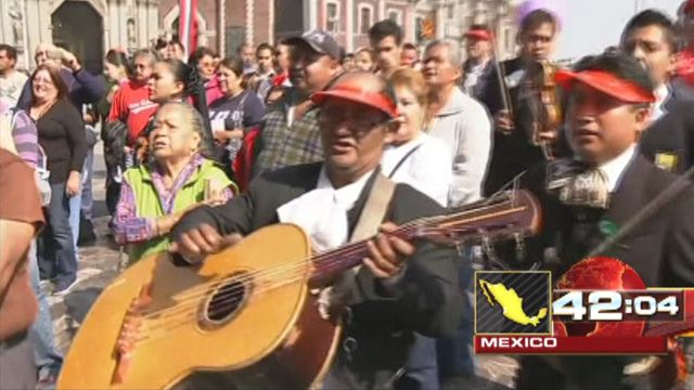 Around the World: Mariachi musicians march in Mexico