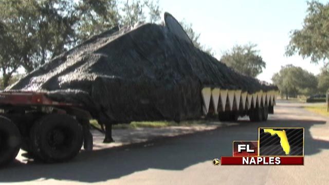 Across America: 100-foot steel gator makes debut in Fla.