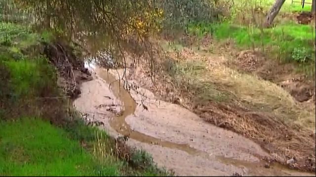 Flood prone creek causes California residents to worry