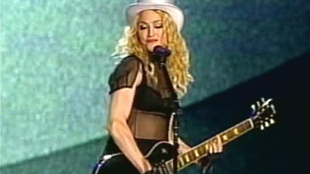Hollywood Nation: Madonna to Headline Super Bowl Show