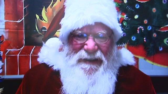 Hospitalized Kids Get Cyber Link to Santa Claus
