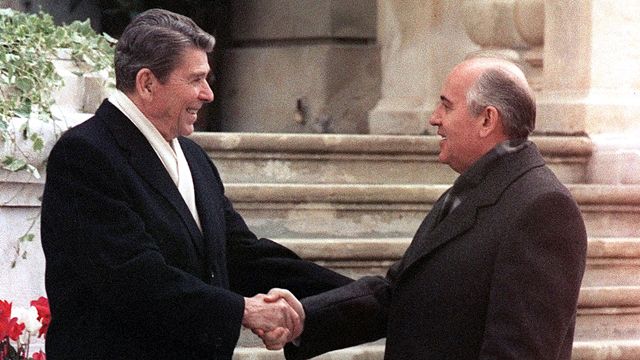 How Gorbachev & Reagan Ended the Cold War
