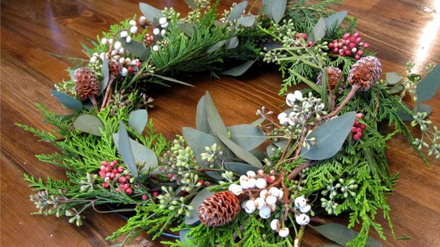 How to Make a Festive Winter Wreath