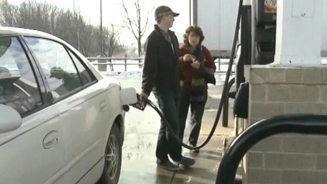Record Gas Prices for Holiday Travelers