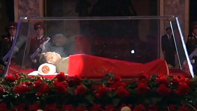Public Displays of Mourning Continue in North Korea