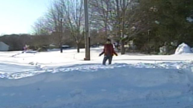 New Jersey Township Await Snow Plows