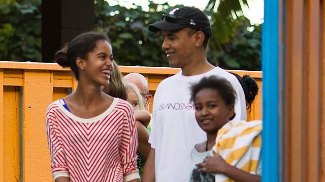 Vacationing Obama Can't Avoid Rough Economic News